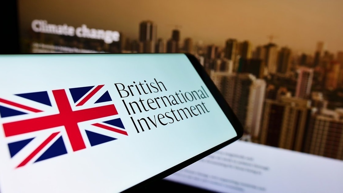 Le britannique BII s’engage à investir 6,7 milliards $ en Afrique, et vise 12,1 milliards $ au total